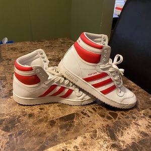Retro Adidas top 10 high tops, women’s size 7